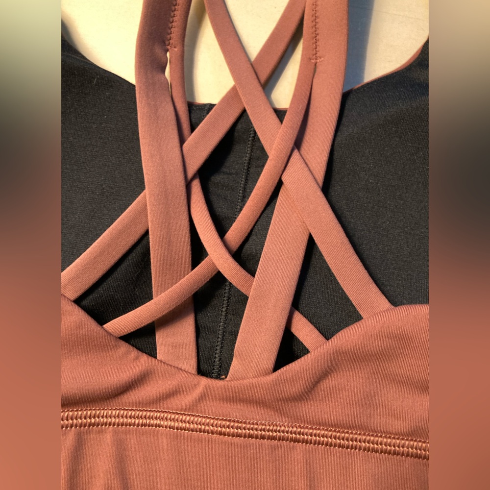 Lululemon Free to Be Elevated Bra *Light Support, DD/DDD(E) Cup in Smoky Red - Picture 11 of 16